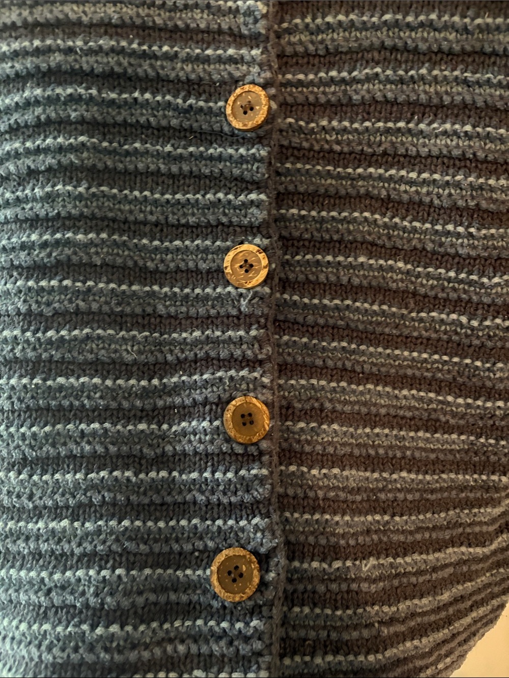Northern Isles Hand-Knitted Cardigan Sweater with Wooden Buttons - Picture 5 of 6